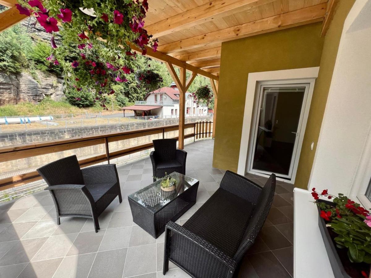 Pension Aperol Hrensko Exterior photo